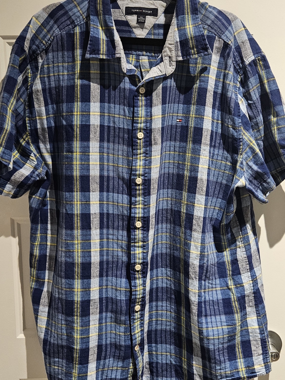 💥2/$15💥Tommy Hilfiger Blue and Yellow Plaid Short-Sleeve Button-Down Shirt
